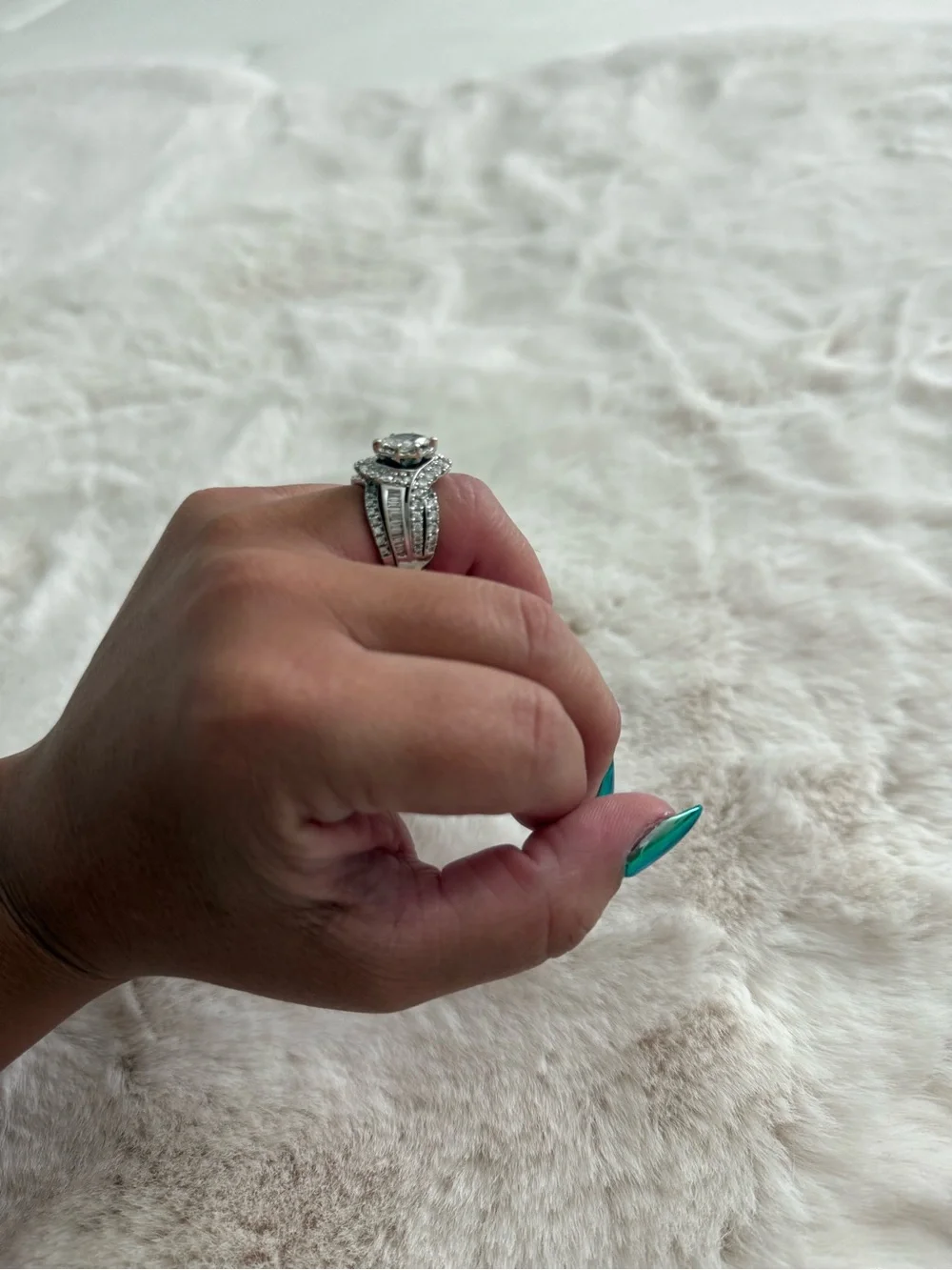Diamond Halo Bridal Ring Set